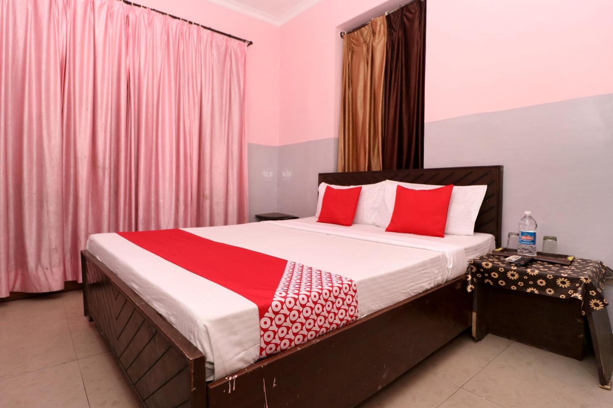 Hotel O Ashoka Residency Chandīgarh Exterior foto